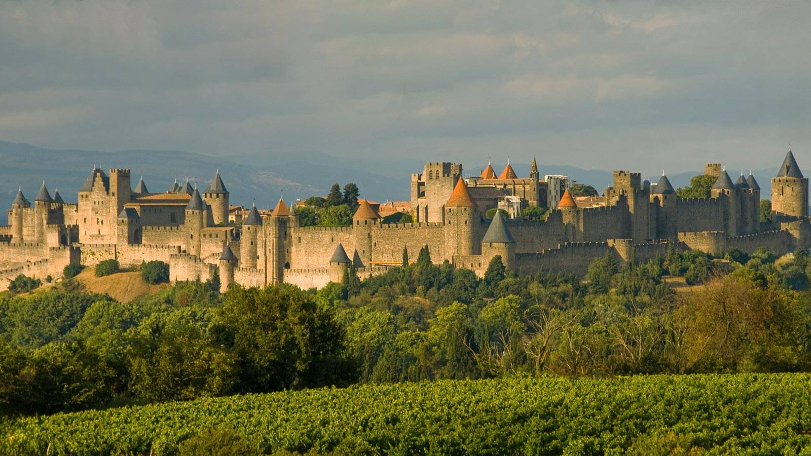 camping-montagne-noire-carcassonne-poi-th